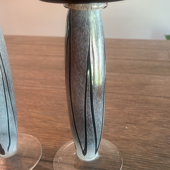 Handblown Amber candleholders. 10 inches tall by 4 inches wide. - Picture 6 of 7